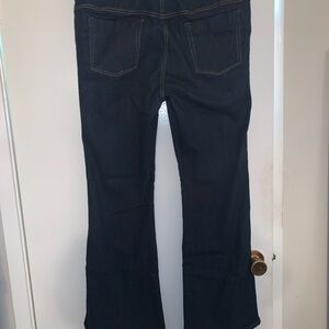 Pull on elastic waist Denim pant size xl never worn